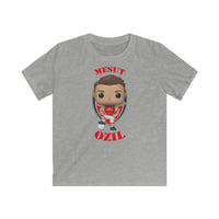 Mesut Ozil Arsenal, Kids Gildan Softstyle Tee Shirt